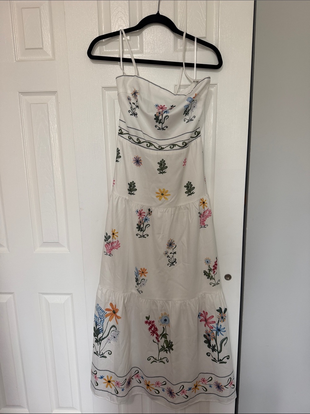 Boho Lace-Up Back Cami Dress - White with Multicolor Floral Embroidery - Picture 5 of 6